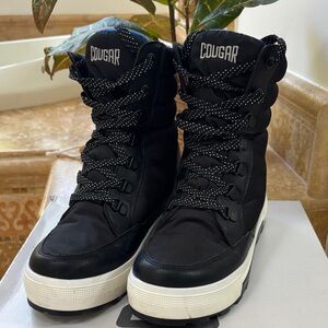 Cougar Women's Black and White Winter Boots